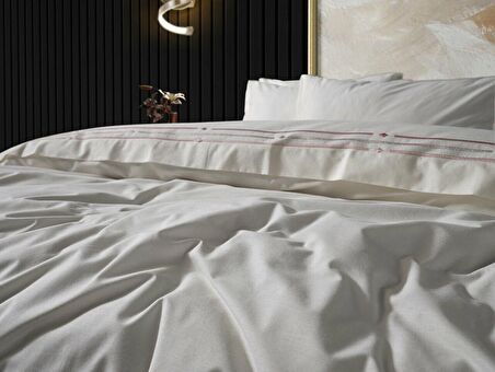 Zelda Nakışlı Nevresim Takımı Çift King Size - Pudra