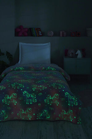 Özdilek Unicorn Glow In The Dark Tek Kişilik Battaniye 150x220 cm