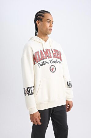 DeFactoFit NBA Miami Heat Oversize Geniş Kalıp Kapüşonlu Baskılı Kalın Sweatshirt D0672AX24AUER105