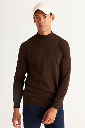 Erkek Kahverengi Standart Fit Normal Kesim Yarım Balıkçı Yaka Pamuklu Triko Kazak