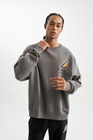 DeFactoFit NBA Los Angeles Lakers Oversize Geniş Kalıp Bisiklet Yaka Sırt Baskılı Kalın Sweatshirt C9254AX24AUGR211