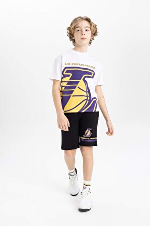 DeFacto Erkek Çocuk NBA Los Angeles Lakers Oversize Fit Bisiklet Yaka Kısa Kollu Tişört C0388A824SMWT34