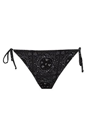 DeFacto Regular Fit Şal Desenli Bikini Altı-Fall in Love C3177AX24SMBK81