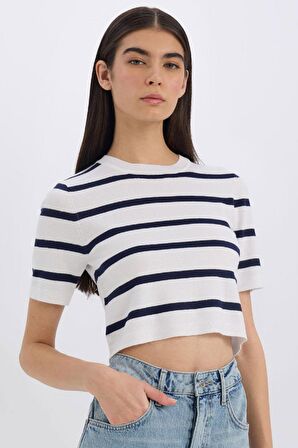 Fitted Bisiklet Yaka Çizgili Kısa Kollu Triko Tişört	