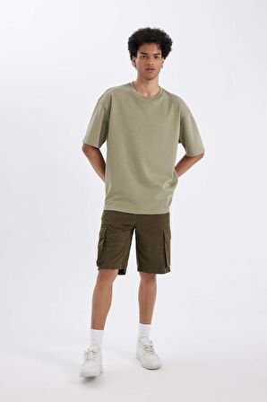 Relax Fit Düz Paça Gabardin Bermuda