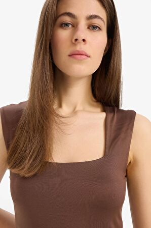 DeFacto Slim Fit Dar Kesim Kare Yaka Basic Düz Çıtçıtlı Body E9045AX25SPBN167