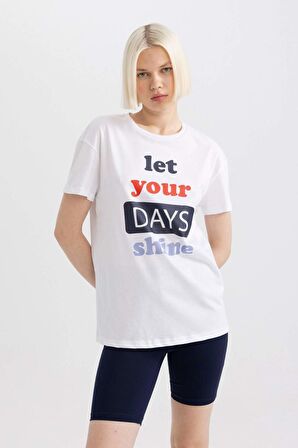 DeFacto Pijama Takımı Baskılı Kısa Kollu Beli Lastikli Şort Altı-Fall in Love C1738AX24SMNV31