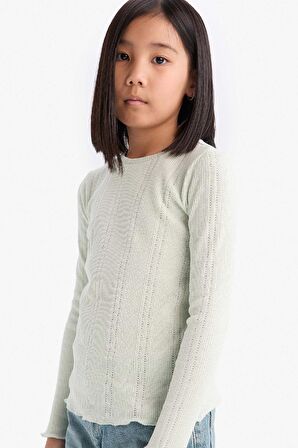 DeFacto Kız Çocuk Slim Fit Dar Kesim Bisiklet Yaka Uzun Kollu Tişört D9234A825SPTR368