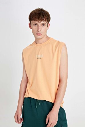 DeFacto %100 Pamuk Boxy Fit Sırt Baskılı Bisiklet Yaka Atlet C5051AX24HSOG299