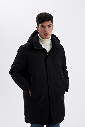 Regular Fit Rüzgar Geçirmez Su İtici Kapüşonlu Parka