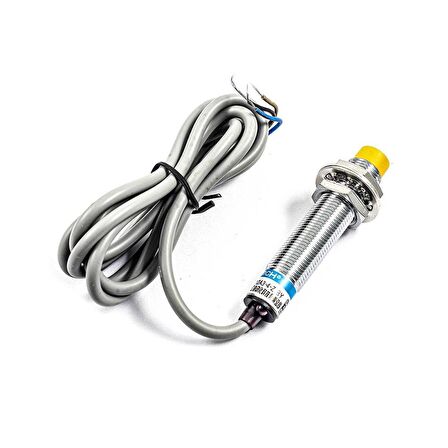 LJ12A3-4-Z/BY Endüktif PNP Yakınlık Sensörü
