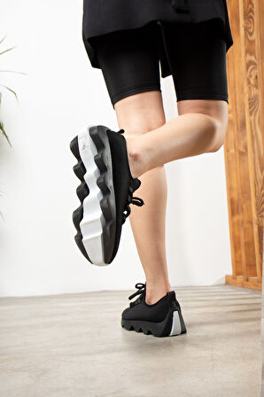 Günlük Kadın Sneaker Spor Ayakkabı Bağcıklı Triko Tırtıklı Kalın Taban Rahat Esnek Hava Alabilen 300