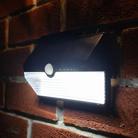 Hareket Sensörlü Solar LED Duvar Apliği Dış Mekan Bahçe Lambası Siyah