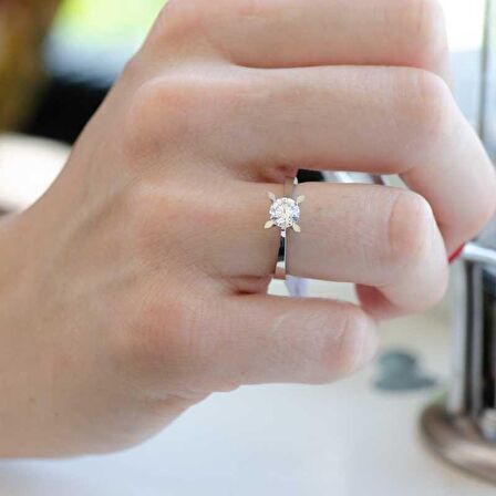 14 Ayar Altın Tektaş Yüzük