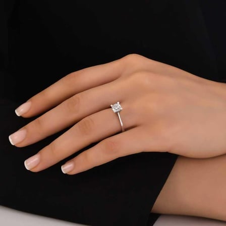 0,52Ct Pırlanta Tektaş Yüzük - 18K