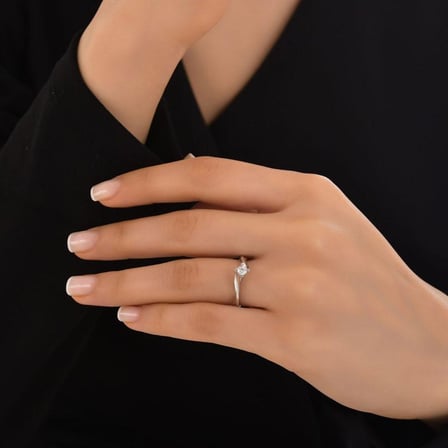 0,23Ct Pırlanta Tektaş Yüzük - 18K