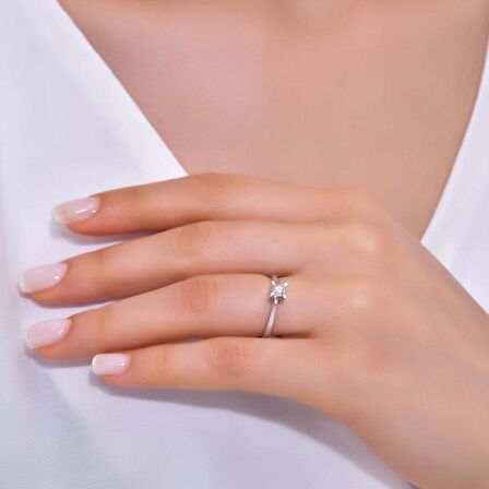0,50Ct Pırlanta Tektaş Yüzük-14k