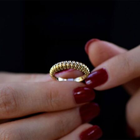 14 Ayar Altın İstiridye Yüzük