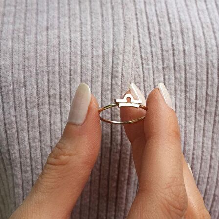 14 Ayar Altın Terazi Burç Yüzük