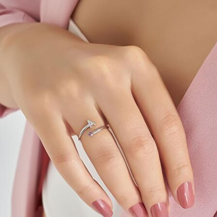 Harfli Pırlanta Tektaş Yüzük