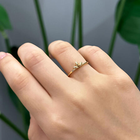 14k Altın Minimal Lotus Yüzük