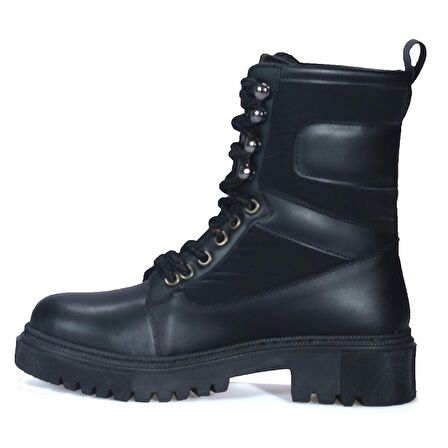 Siyah Postal Kadın Bot 