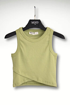 Haki Yeşili Kolsuz Crop Kruvaze Detaylı Top Atlet Tişört