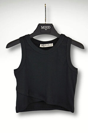 Siyah Kolsuz Crop Kruvaze Detaylı Fitilli Top Atlet Tişört