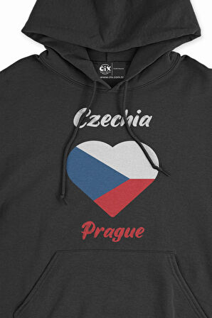 Prag Çekya Bayraklı Kalpli Siyah Sweatshirt Hoodie