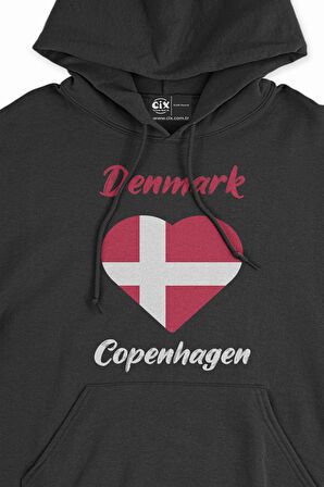 Kopenhang Danimarka Bayraklı Kalpli Siyah Sweatshirt Hoodie