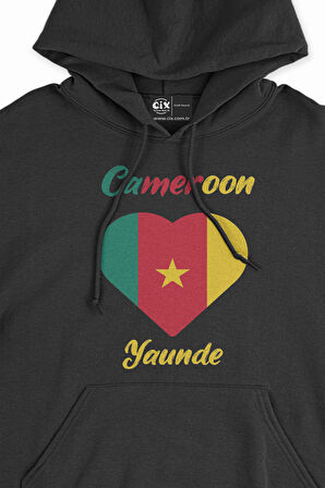 Yaunde Kamerun Bayraklı Kalpli Siyah Sweatshirt Hoodie