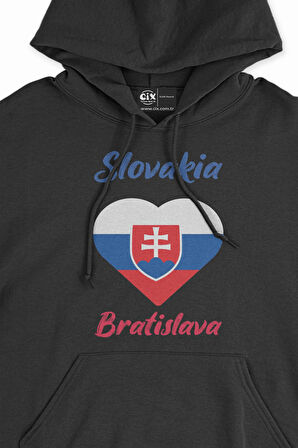Bratislava Slovakya Bayraklı Kalpli Siyah Sweatshirt Hoodie