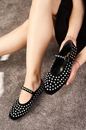 Günlük Kadın Babet Ayarlanabilir Tokalı Tek Bant Kısa Topuk Küt Burun Taşlı Ayakkabı 301