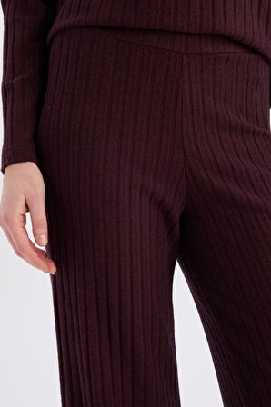 DeFacto Wide Leg Geniş Paça Eşofman Altı Normal Bel Fitilli Kaşkorse Kumaş Basic Düz B2405AX25SPBR115