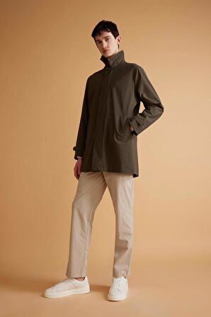 DeFacto Su İtici Rüzgar Geçirmez Slim Fit Parka Mont Dar Kesim Polo Yaka Fermuarlı Cepli B6305AX24SPKH438
