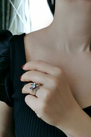 Mistik Taşlı Altın Nergis Çiçeği Yüzük