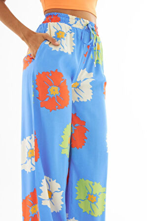 KADIN BELİ LASTİKLİ ÇİÇEK DESENLİ RAHAT KALIP PANTOLON