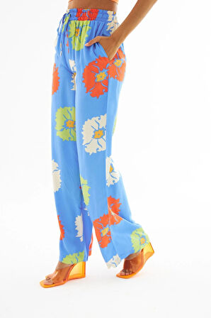 KADIN BELİ LASTİKLİ ÇİÇEK DESENLİ RAHAT KALIP PANTOLON