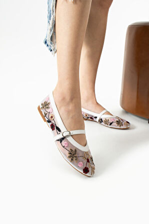 Günlük Kadın Babet Bantlı Lastik Tokalı Çiçek Detaylı Transparan Hafif Rahat Ayakkabı 304