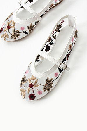 Günlük Kadın Babet Bantlı Lastik Tokalı Çiçek Detaylı Transparan Hafif Rahat Ayakkabı 304