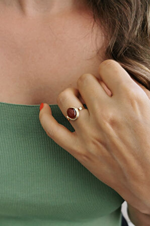 Akik Taşlı Altın Yüzük