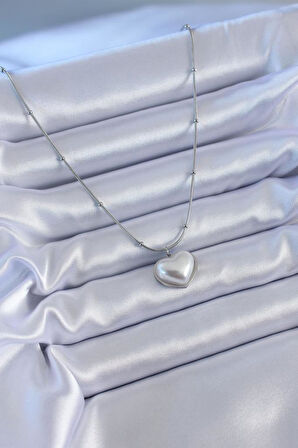Narin Boyunlar için Çelik Silver İncili Kalp Mini Top Kadın Kolye