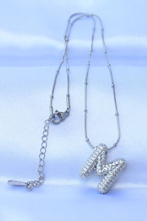 Zarif Kadın için Silver Çelik Zincirli Zirkonlu M Harf Baloncuk Kolye