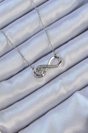 Zarif Kadın için Silver Çelik Zincir Zirkonlu Minik Kalpli Sonsuz Kolye