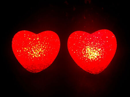 Büro Ev Ofis Hediyesi için Kırmızı Kalpli Led Işık Gece Lambası