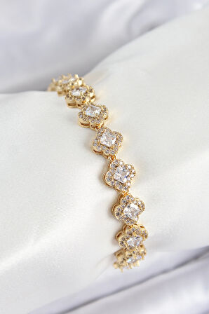 Zarif Kadın için Golden Pirinç Zirkonlu Yonca Baget Prestij Bileklik