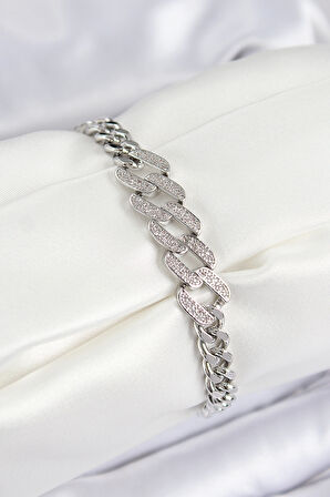 Zarif Kadın için Silver Pirinç Zirkonlu Ezme Küba Zincir Stil Bileklik