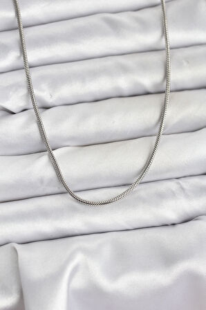 Zarif Boyunlar için Silver Çelik Zincir 60CM Yılan Kadın Kolye