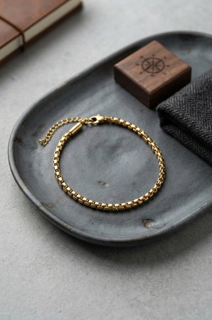 Bakımlı Erkek için Golden Çelik Kutu Zincir Bileklik