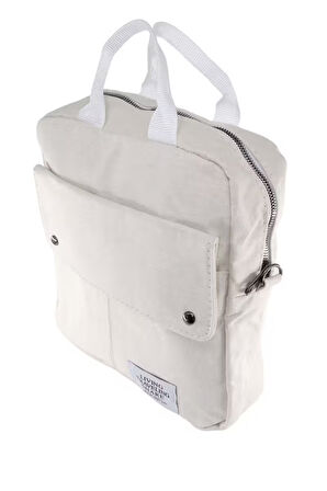 Sırt çantası. Krem kadın sırt çantası. Kadın sırt çantası. Sırt çantası kadın.